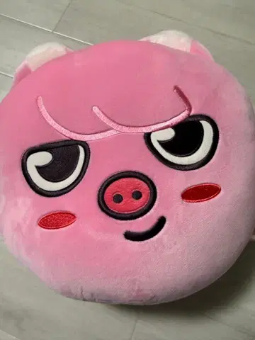 돼끼 얼굴, 엉덩이 쿠션