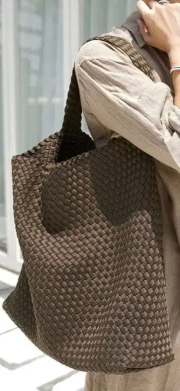 Deuxieme Classe NAGHEDI/나게디 NOMAD LARGE