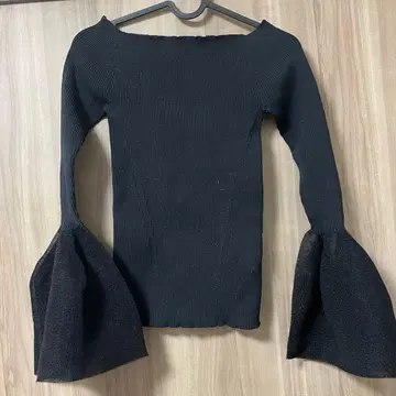 CFCL 벨 슬리브 상의