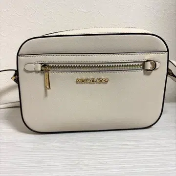 MICHAEL KORS 화이트 숄더백