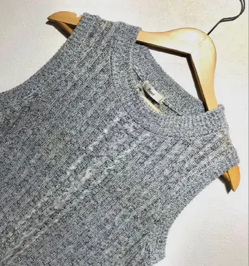 Reor 니트 베스트 그레이 리브 슬리브리스 빈티지