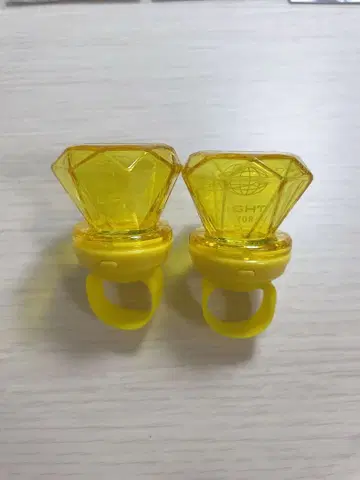 메테오라 반지 라이트 명뢰 라이트