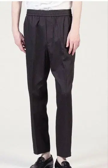 Tomorrowland 이지 팬츠