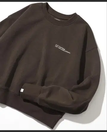 MA Firsthand 베이직 로고 자수 크루넥 맨투맨 우먼