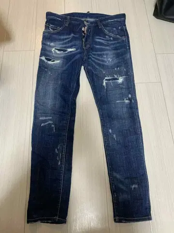 DSQUARED2 데미지 가공 스키니 청바지 46
