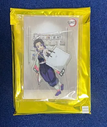 코쵸우 시노부 다이닝 배경 포함 아크릴 스탠드