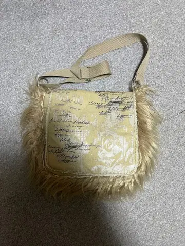 밍가 런던 숄더백