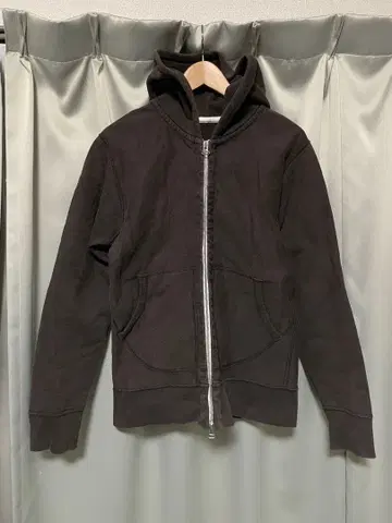 spruce 스 후드티 M