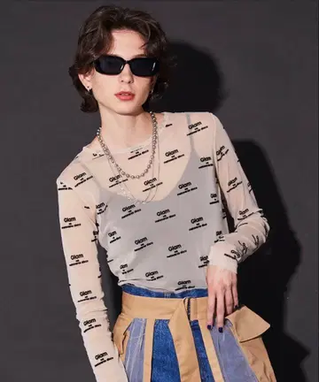 MAISO SPECIAL 플로키그램 시어 크루 넥 상의 베이지