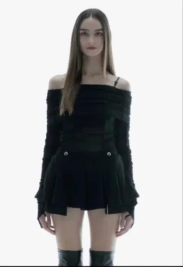 Theredthread S offshoulder tops petal