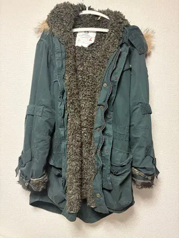 EVER 아크틱 후드티 퍼 달린 다크 그린 모즈 코트