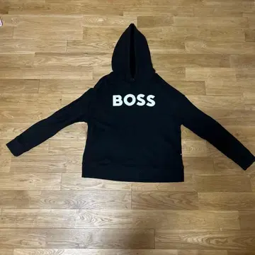 BOSS 블랙 후드티 L 사이즈