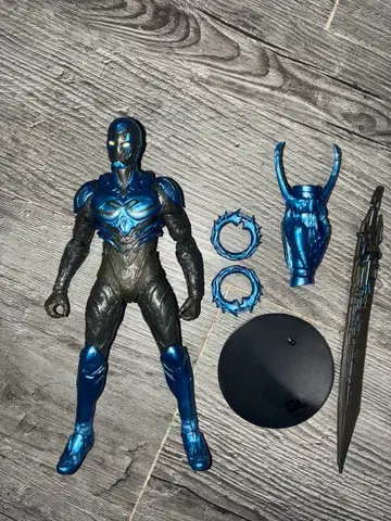 DC 멀티버스 맥팔렌 토이즈 블루 비틀