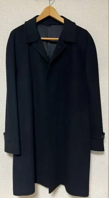 블랙 체스터 코트