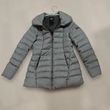 타트라스 그레이 다운 자켓 사이즈 1