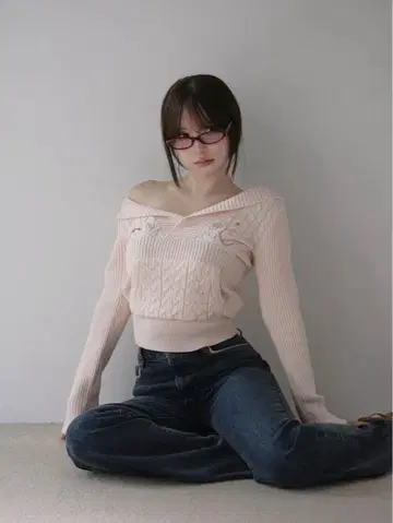 정품 Taylor hoodie knit tops