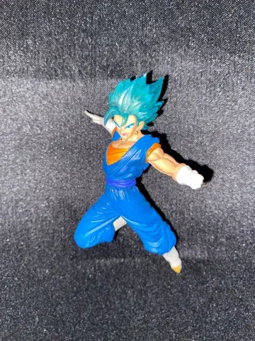 초사이어인 갓 베지트 피규어