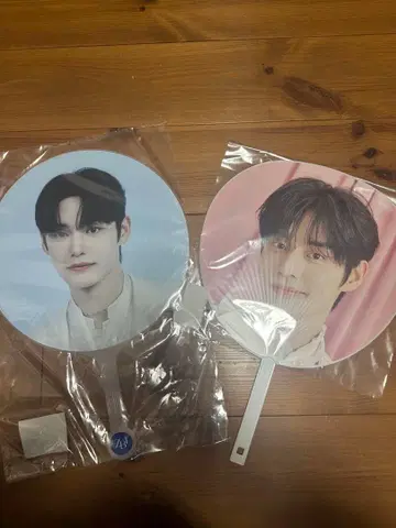 ZEROBASEONE 김지웅 부채 세트