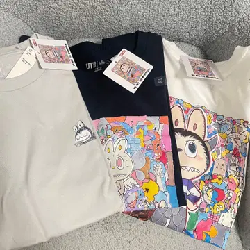 미사용 새상품 UNIQLO THEMONSTERS 러브브 T셔츠 M사이즈