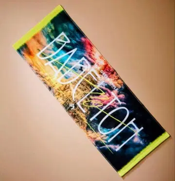 Mrs. GREEN APPLE 바벨탑 타월 2