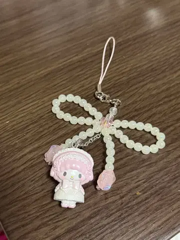 산리오 캐릭터즈 시크릿 스트랩 피아노