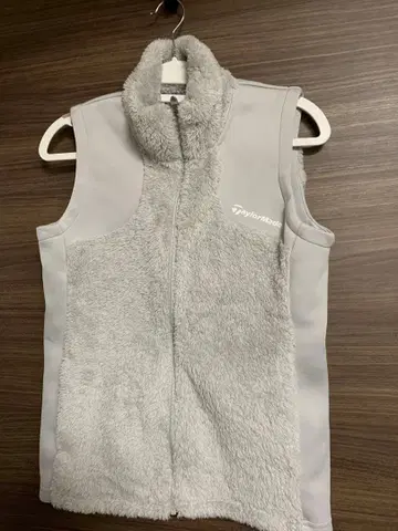 미사용 새상품 TaylorMade 여성용 베스트 M 그레이