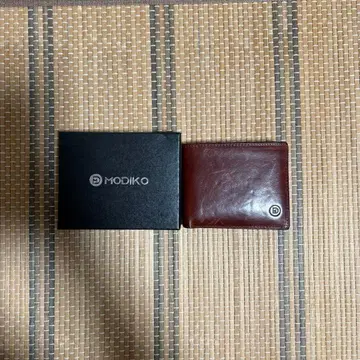 MODIKO 2단 접이식 지갑