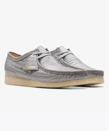 Clarks wallabee gray croc
