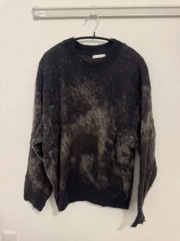 WYM LIDNM 크루넥 모헤어 니트 스웨터 블랙 그레이