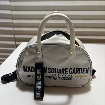 MADISON SQUARE GARDEN 핸드백 화이트/네이비