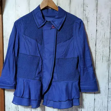 E-clat 블루 프릴 셔츠 자켓