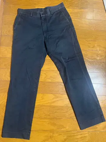 LACOSTE 네이비 치노 팬츠 82