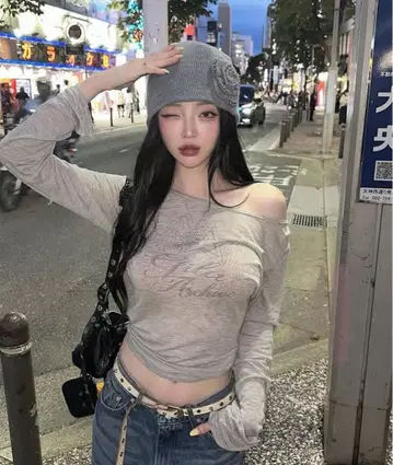 GILAARCHIVE STAR WING SHEER 롱T 그레이