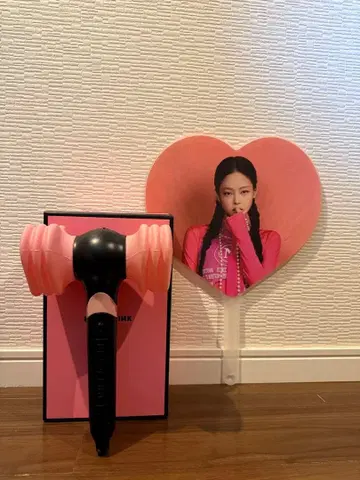 BLACKPINK 응원봉 하트형 부채 (제니) 포함