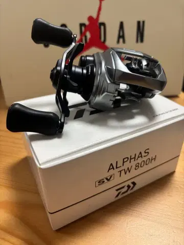ALPHAS SV TW 800H 베이트 낚시릴