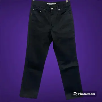 JOHN LAWRENCE SULLIVAN 데님