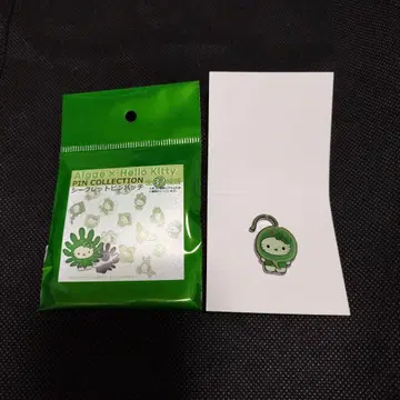 Algae 일본관 조 키티 시크릿 핀 배지 우치와히게무시속 기가스종