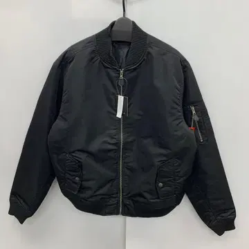 새상품 남성용 M 사이즈 KONGOW MA-1 패딩 자켓 블랙 8100