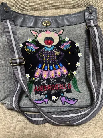 알페로베로 숄더백