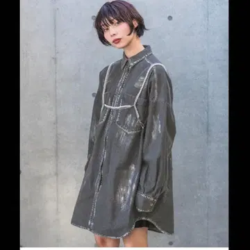 PAGEBOY 백 프린트 데님 루즈 셔츠 페이지 보이