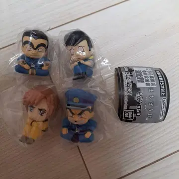 코치라 카츠시카구 카메아리 공원 앞 파출소 기다림 4개 세트