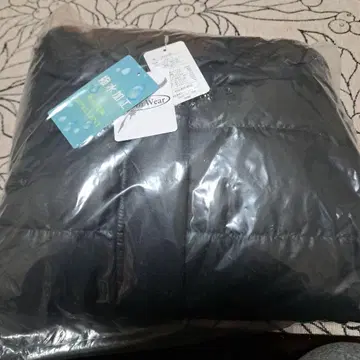 NewWear 발수 가공 블랙 노카라 코트