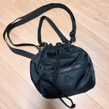 NEW ERA 숄더백 2WAYDRAWSTRING POUCH