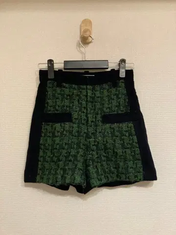 liina 리이나 바이컬러 울 트위드 숏팬츠 38 네이비