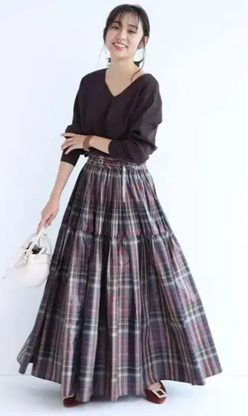 JUSGLITTY 저스길리티 랜덤 플리츠 체크 스커트