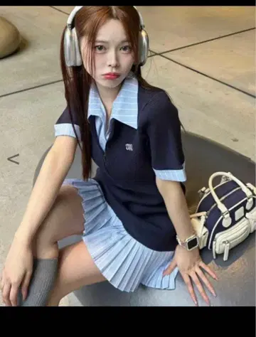 도킹 플리츠 미니 원피스