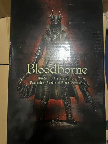 Bloodborne Hunter 1/6 Scale Statue