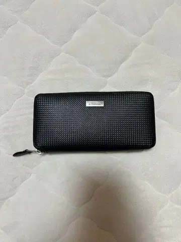 Bianchi 블랙 뜨개질 장지갑 거의 미사용