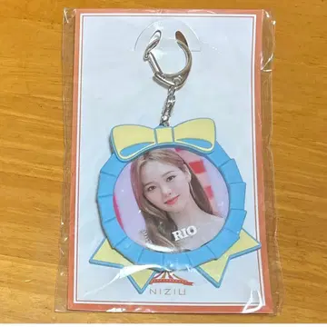 NiziU 리오 캔뱃지 배치 케이스 포함 캔뱃지 케이스 포함 캔뱃지