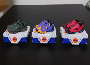 Reebok INSTAPUMP FURY 94 미니 피규어 세트